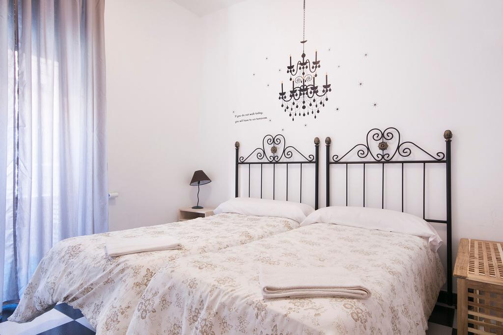 Pension Mesones Granada Kamer foto