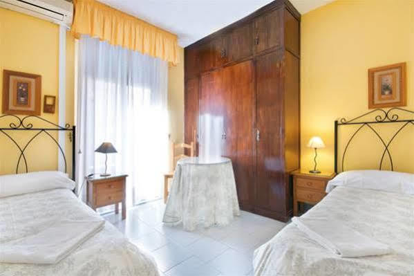 Pension Mesones Granada Buitenkant foto
