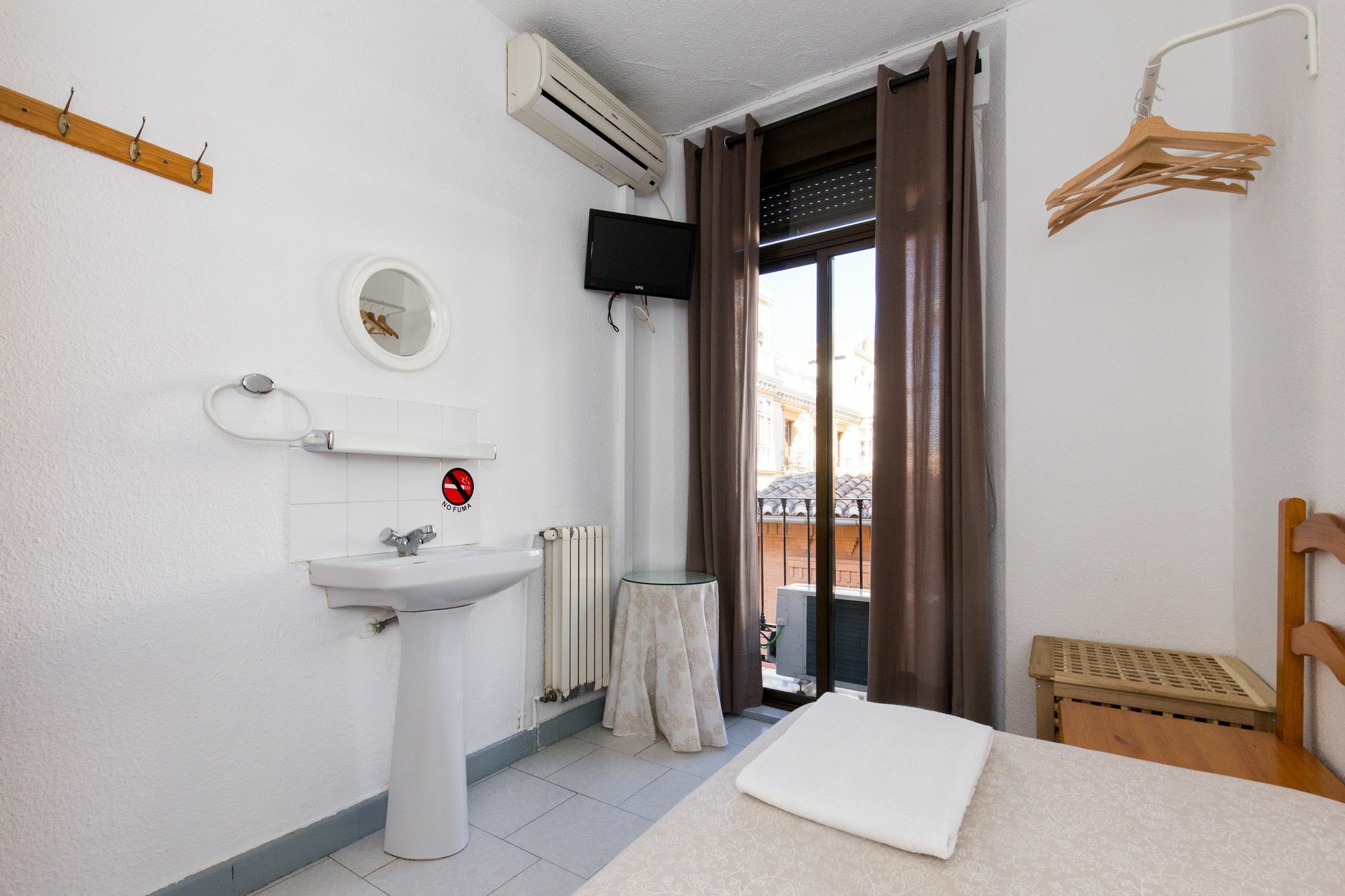 Pension Mesones Granada Buitenkant foto
